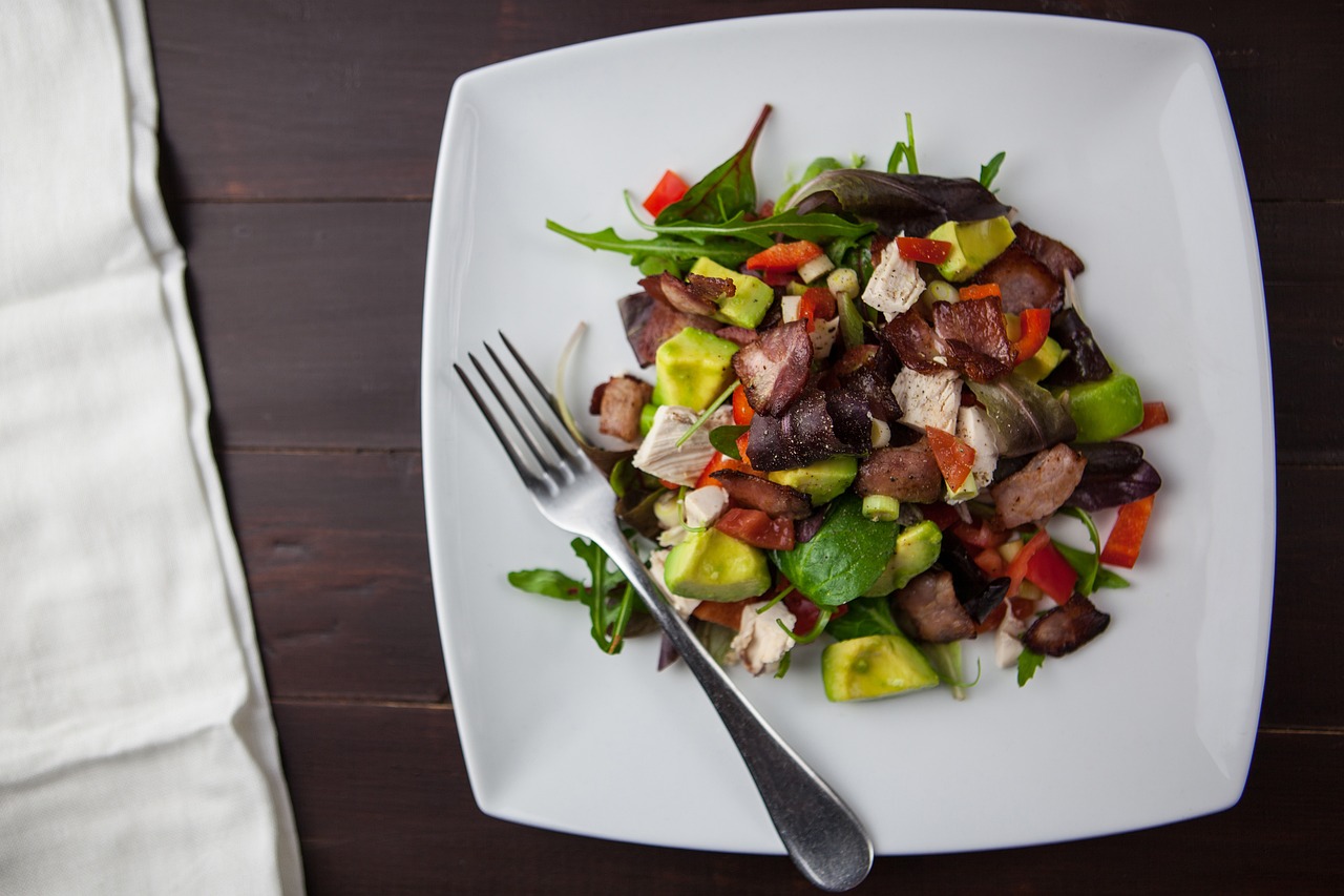 How to Make Your Own Homemade Salad Dressings